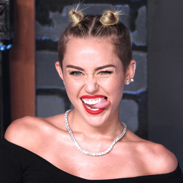 Miley Cyrus at the 2013 MTV Video Music Awards