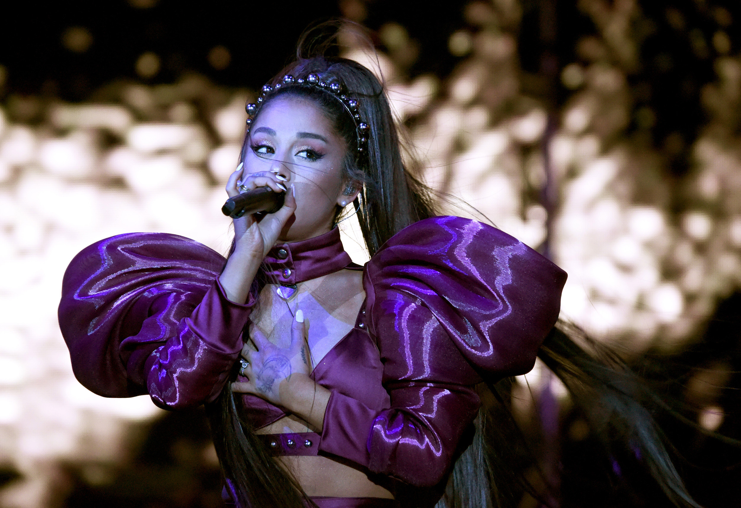 Ariana Grande Music Leaked By Mysterious Adriana Venti In Philippines