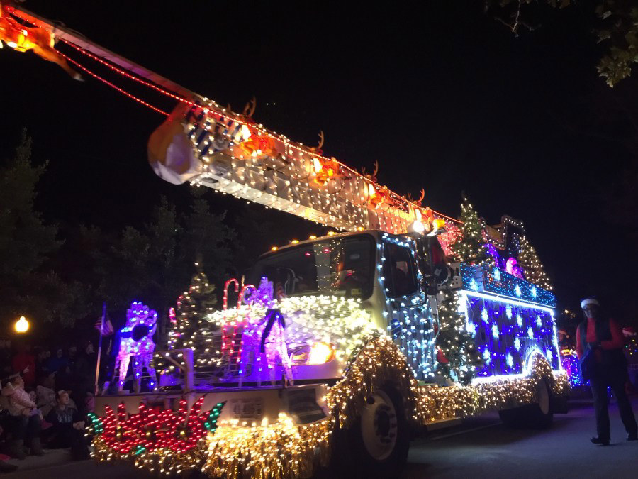Apply to join the City Grand Illumination Parade in Norfolk