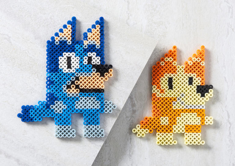 Bluey Perler Beads (10 Free Patterns)