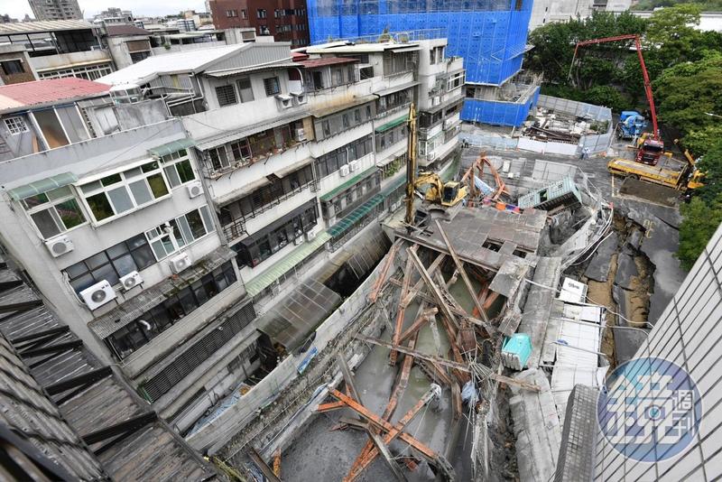 「基泰大直」建案因地下室施工不慎，導致鄰房傾斜下陷。