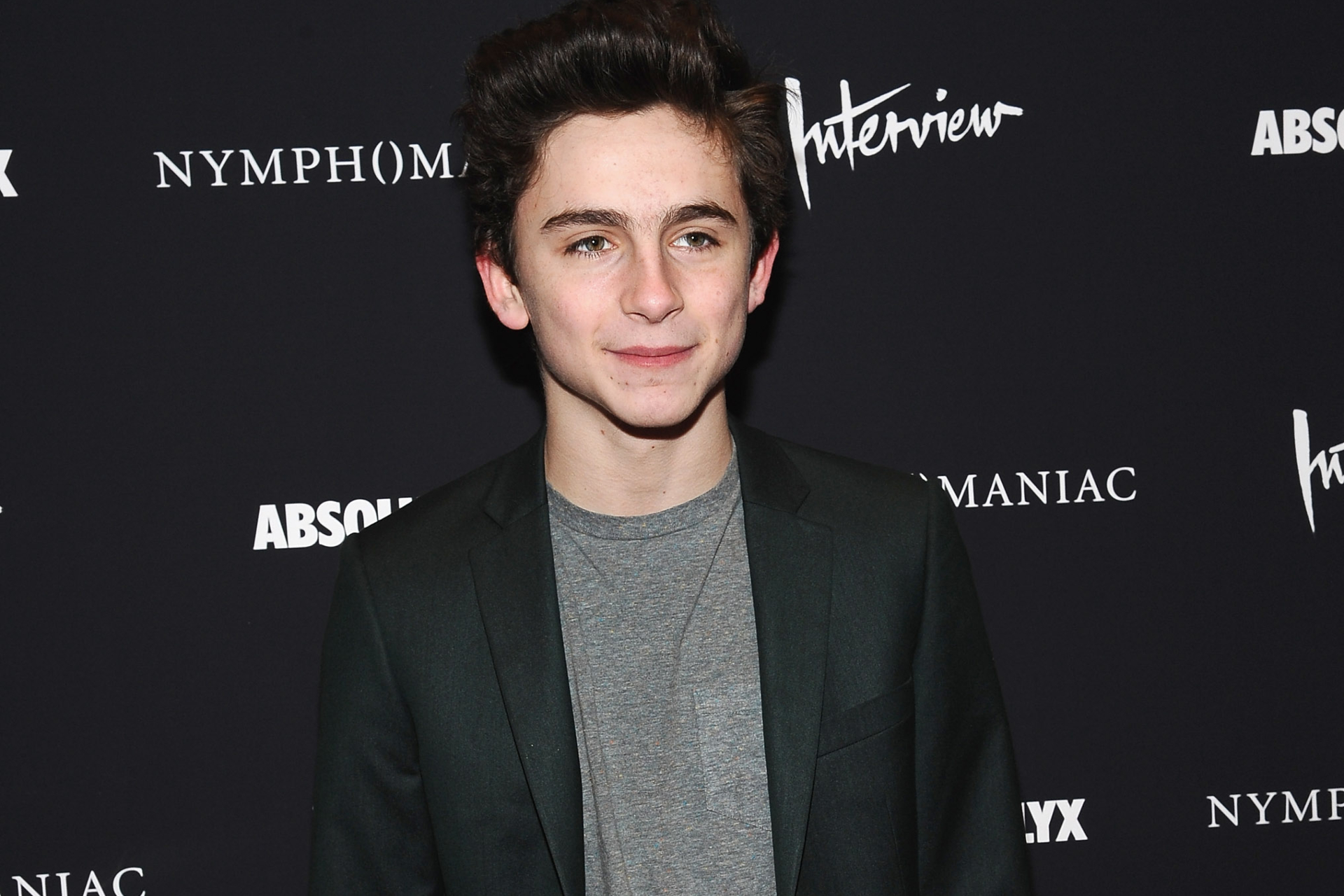 人気俳優ティモシー・シャラメ、カイリー・ジェンナーとのキスがキャッチされる
