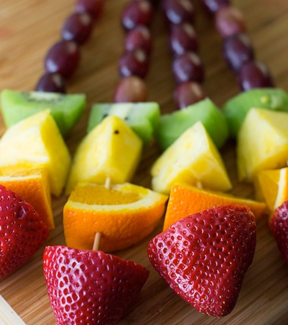 30 Easy Snacks For Kids Made With 5 Ingredients Or Less