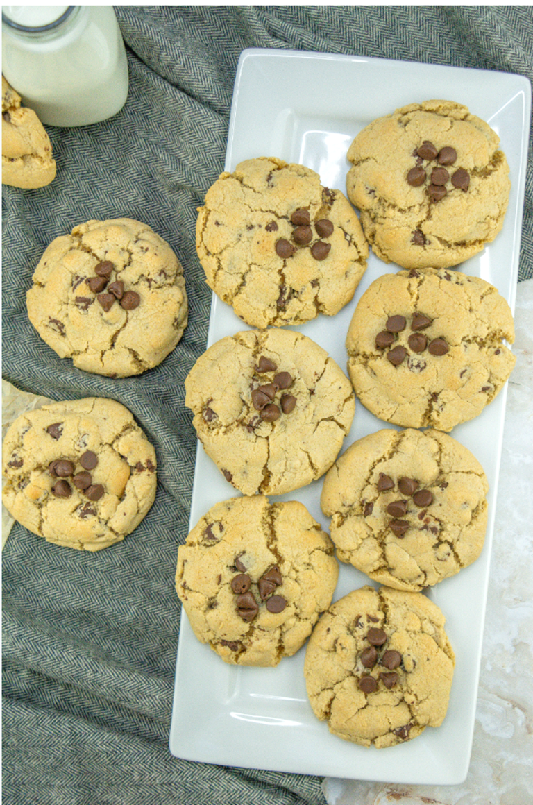 Make the Ultimate Easy Chocolate Chip Cookie Recipe