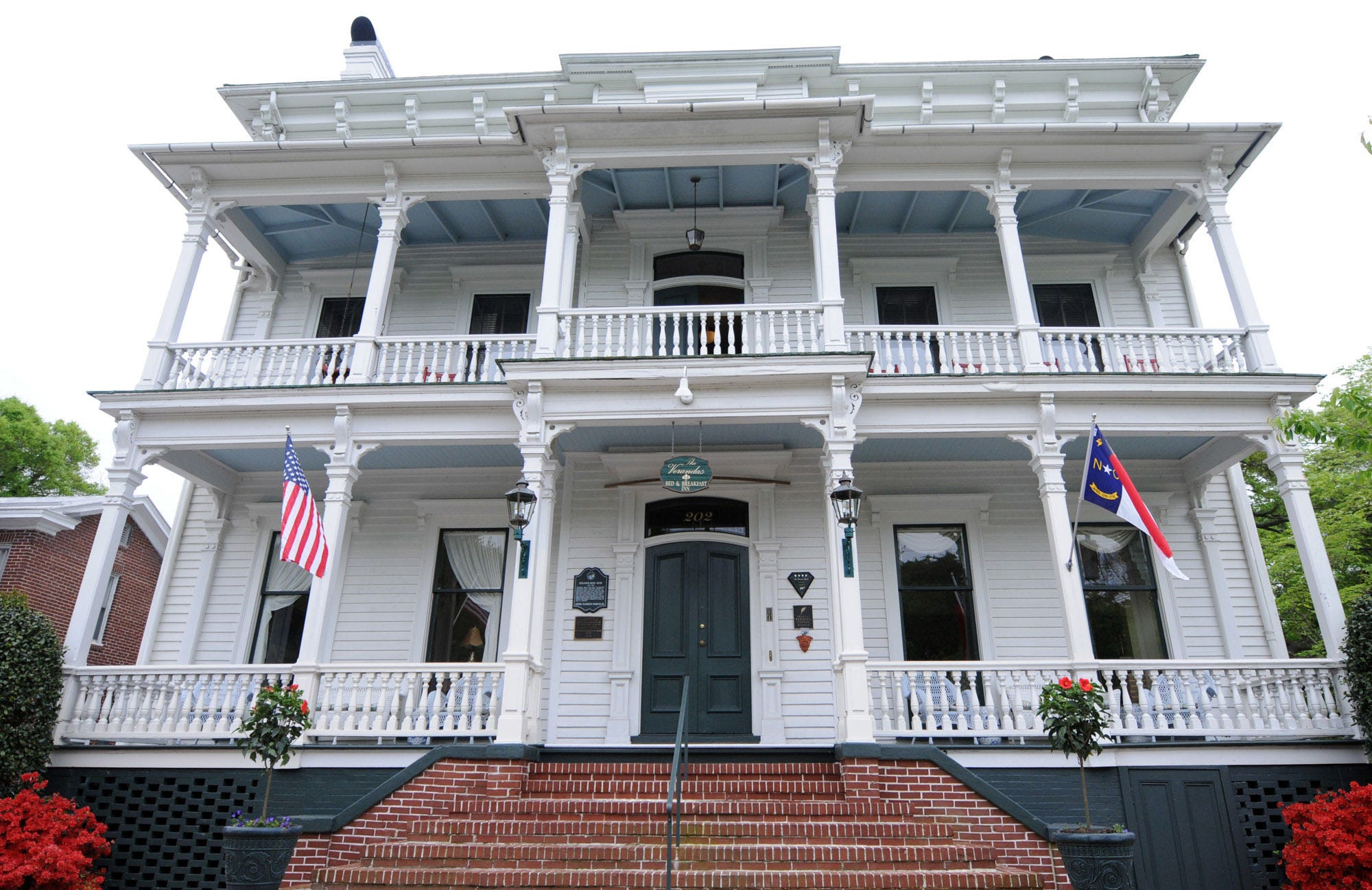 An Iconic Wilmington Home Listed As One Of America's Most Charming Bed ...