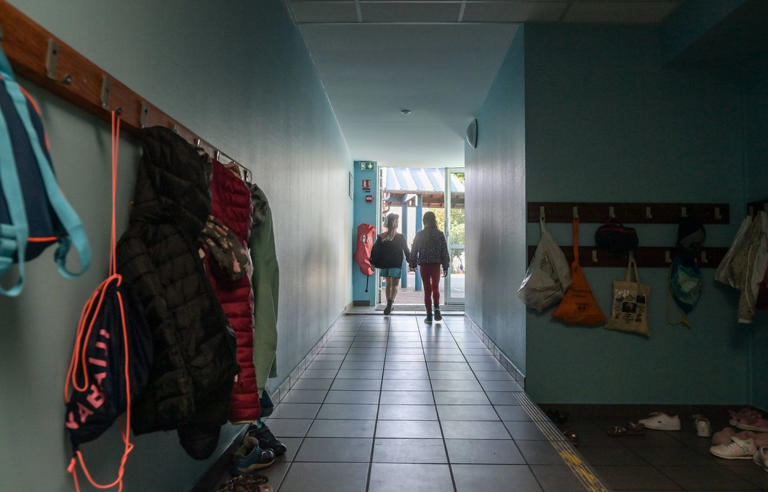 Les élèves Qui Portent Luniforme à Lécole Ne Feraient Pas Assez De Sport