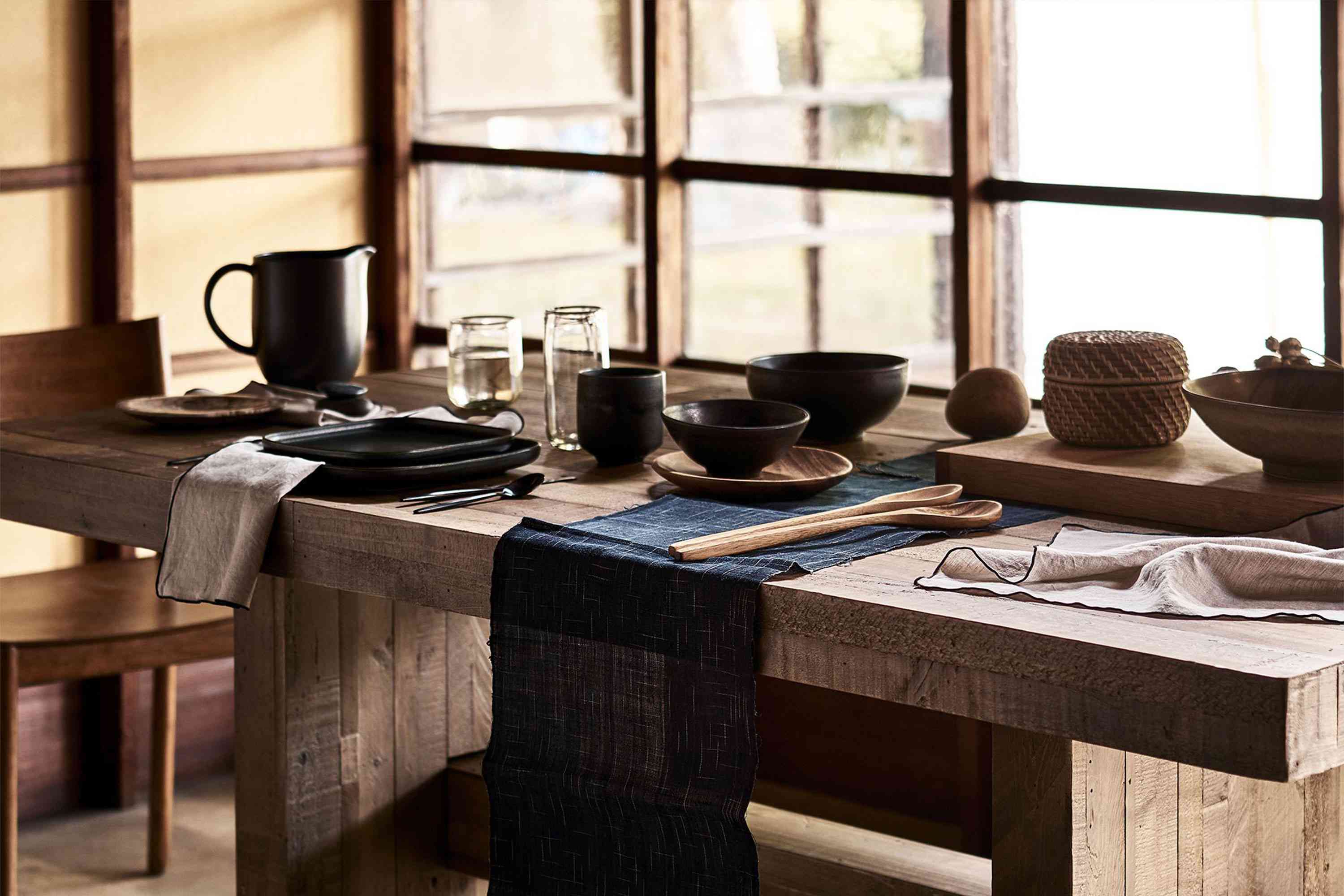 The Best Stoneware Dinnerware Sets According To An Interior Designer   AA1h7mNq.img