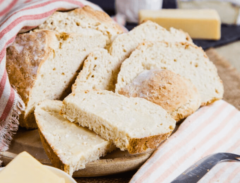 Super Easy Homemade Bread Recipes For Beginners - No Yeast, Sourdough 