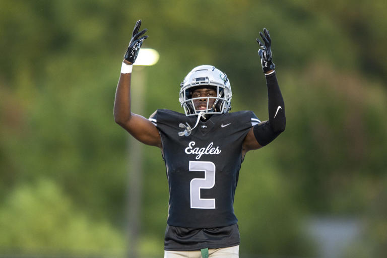 Zionsville's Eugene Hilton Jr., son of former Colts' WR T.Y. Hilton ...