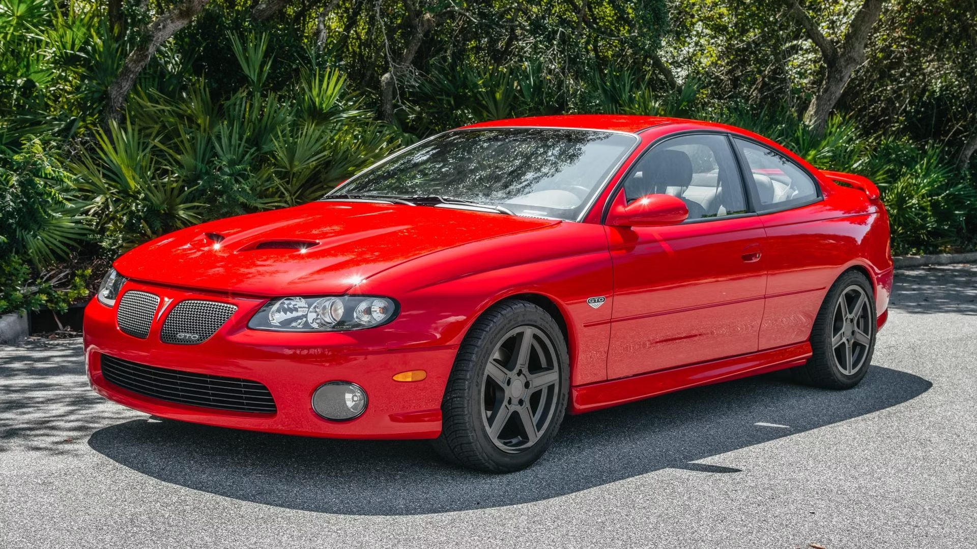 10-second-hand-pontiacs-that-can-match-the-speed-of-a-new-mustang