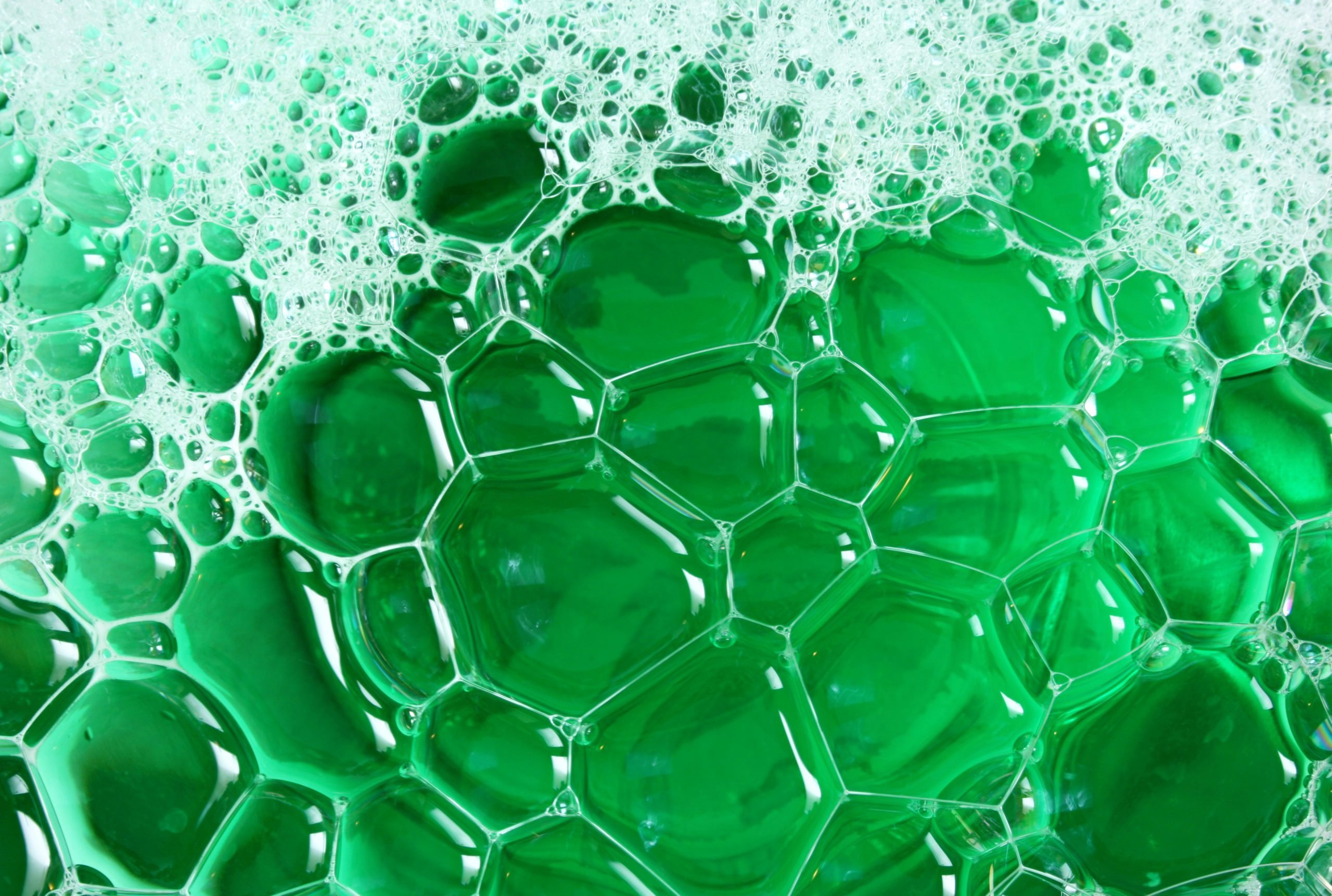 11 things you probably shouldn’t clean with dish soap