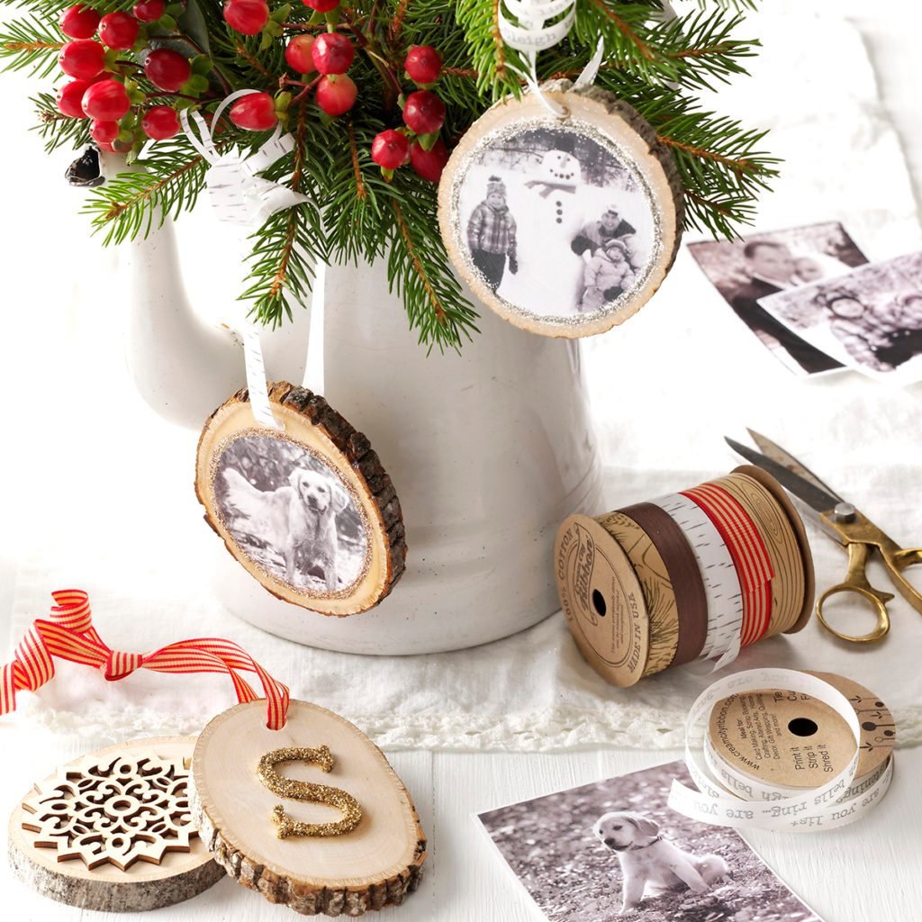 19 DIY Christmas Ornaments You Can Make Right at Home