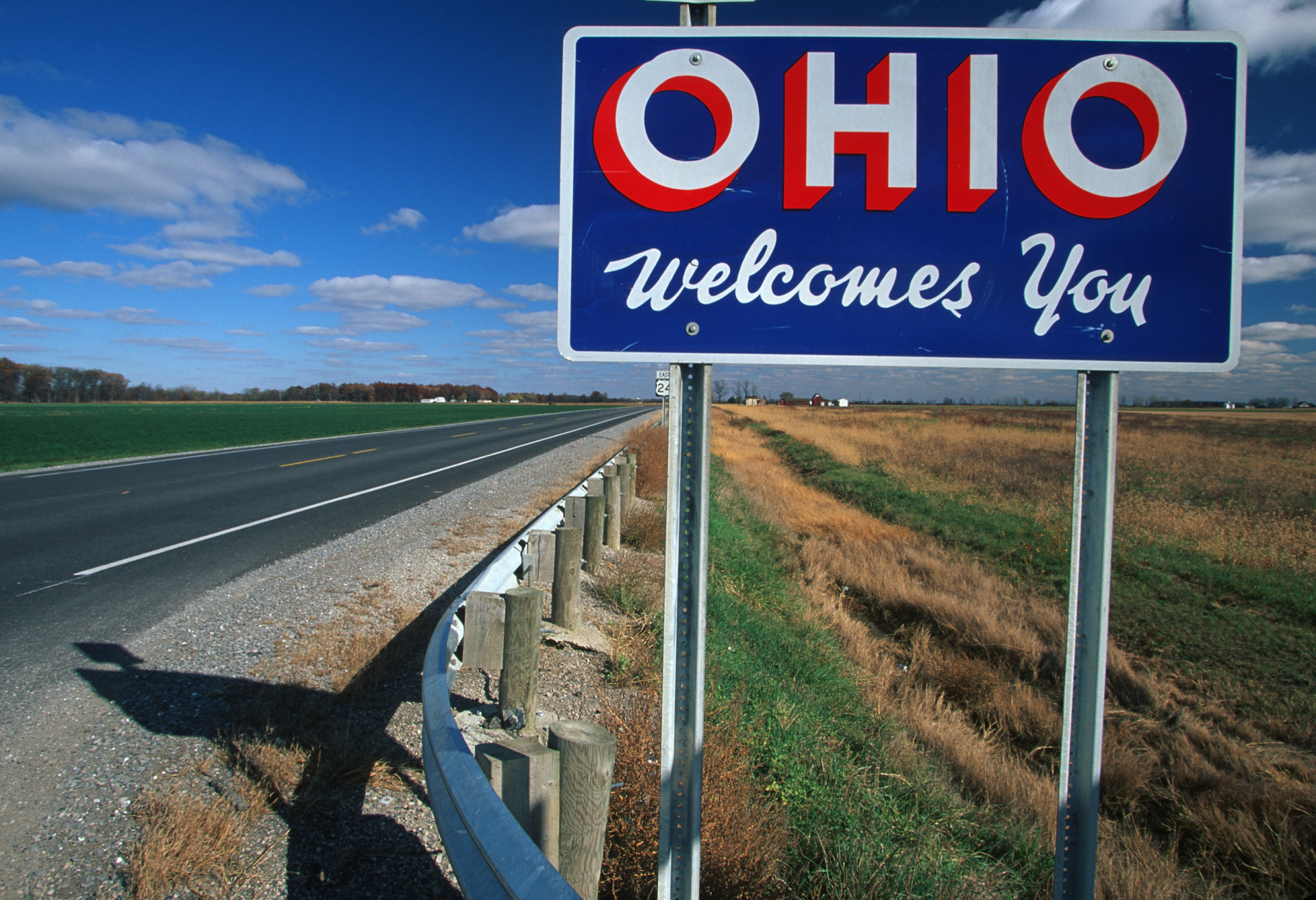 <p>The Buckeye State keeps it simple with this sign. Ohio is the birthplace of seven United States presidents.</p><p><a href="https://www.msn.com/en-us/community/channel/vid-7xx8mnucu55yw63we9va2gwr7uihbxwc68fxqp25x6tg4ftibpra?cvid=94631541bc0f4f89bfd59158d696ad7e">Follow us and access great exclusive content every day</a></p>