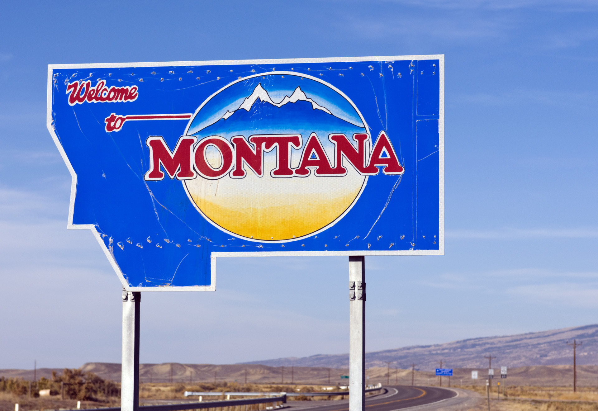 <p>Montana' state welcome sign features a mountain, a reference to the natural beauty of its landscape. </p><p>You may also like:<a href="https://www.starsinsider.com/n/489980?utm_source=msn.com&utm_medium=display&utm_campaign=referral_description&utm_content=572689en-en"> Foods that help thin the arteries</a></p>