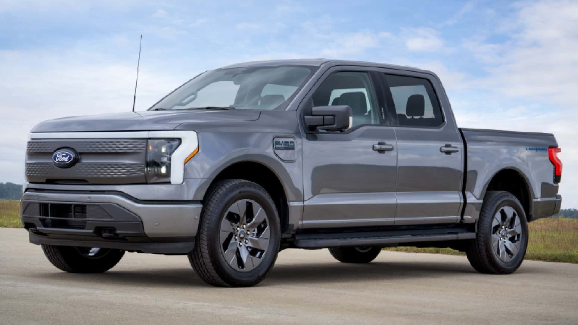 the ford f-150 lightning you actually want is now $5,500 cheaper