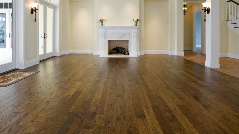 kitchen hardwood flooring pictures        
        <figure class=