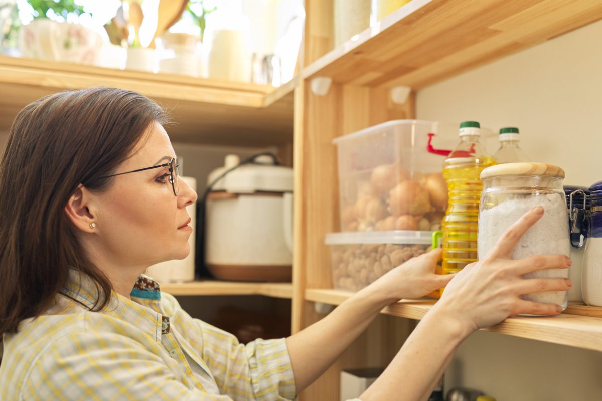 5 Things in Your Pantry You Need to Throw Out