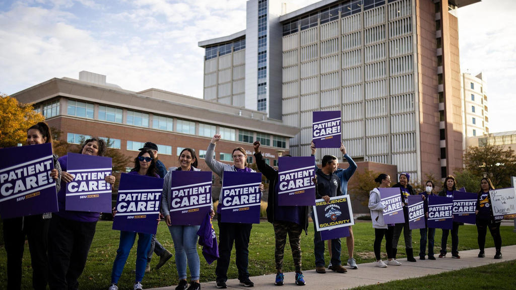 Strike begins, Colorado Kaiser Permanente health care workers start