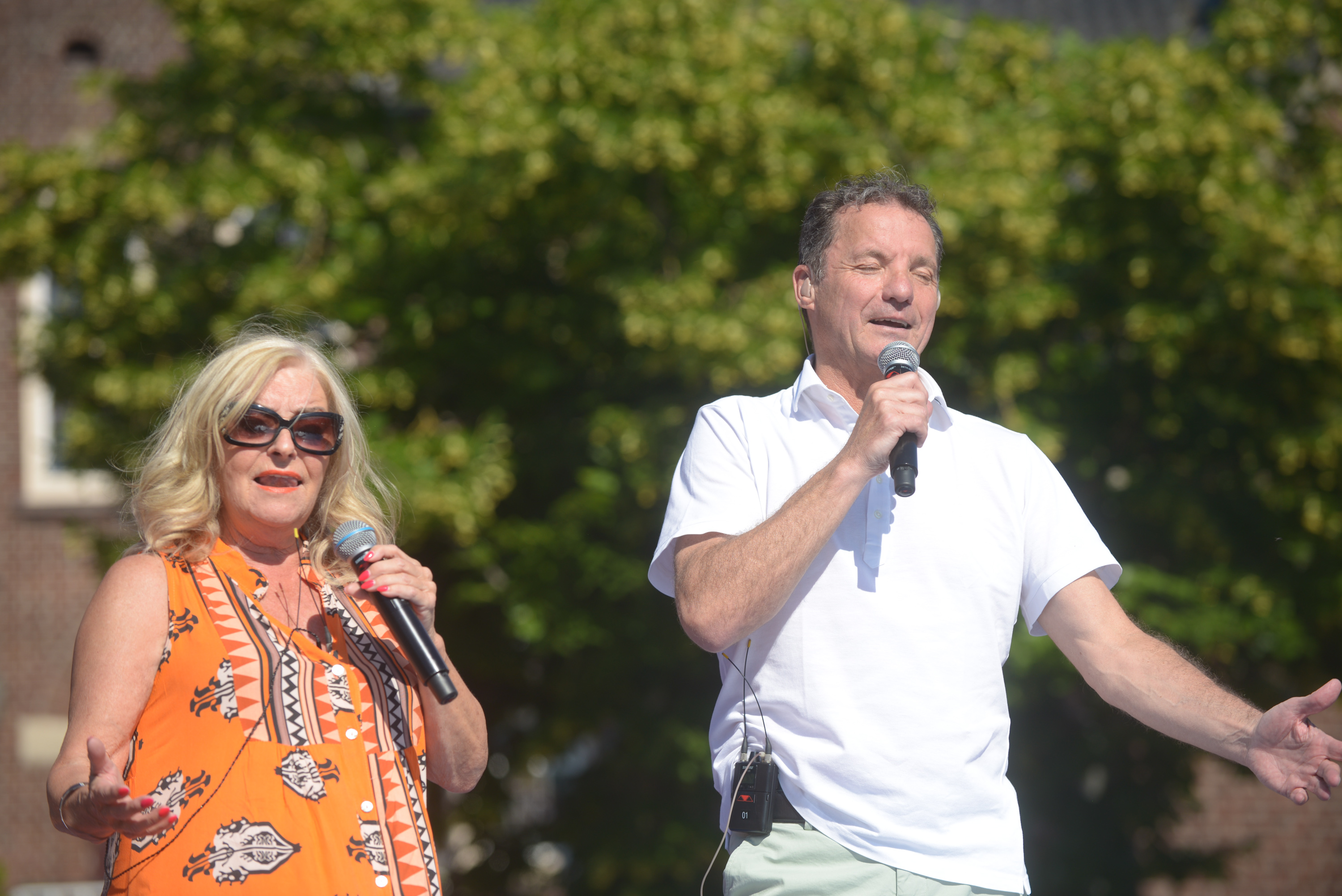 Daarom belt John de Bever zijn goede vriendin Willeke Alberti