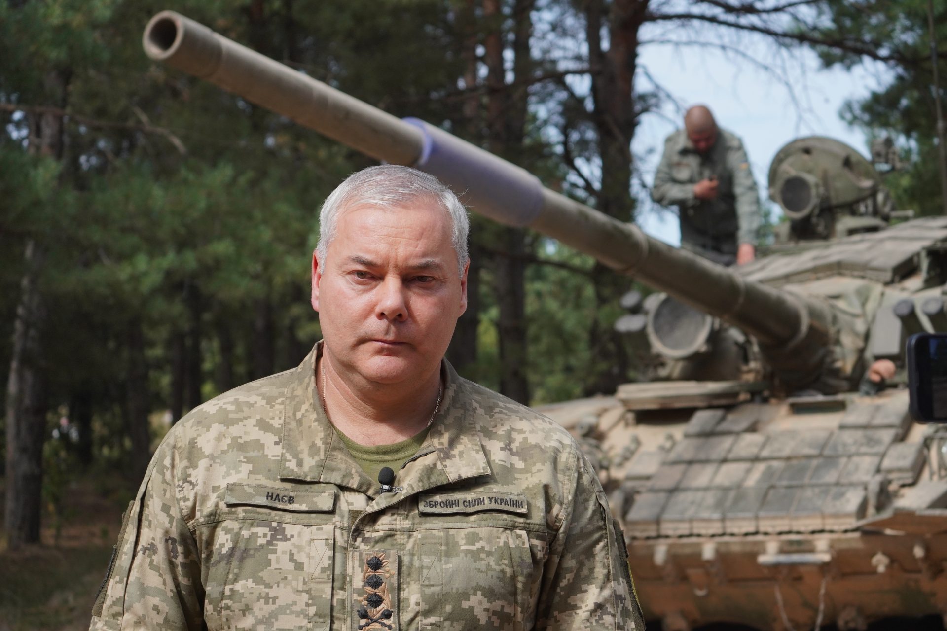 Deze Westerse Tank In Oekraïne Verplettert Als Geen Ander De Russische ...