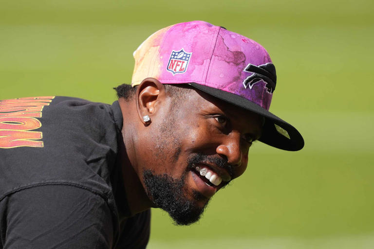 Von Miller Names NFL Defender With The 'Deepest Bag Of Tricks In The ...