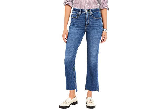 After Testing 17 Pairs, We Found the Best Jeans for Women of 2024