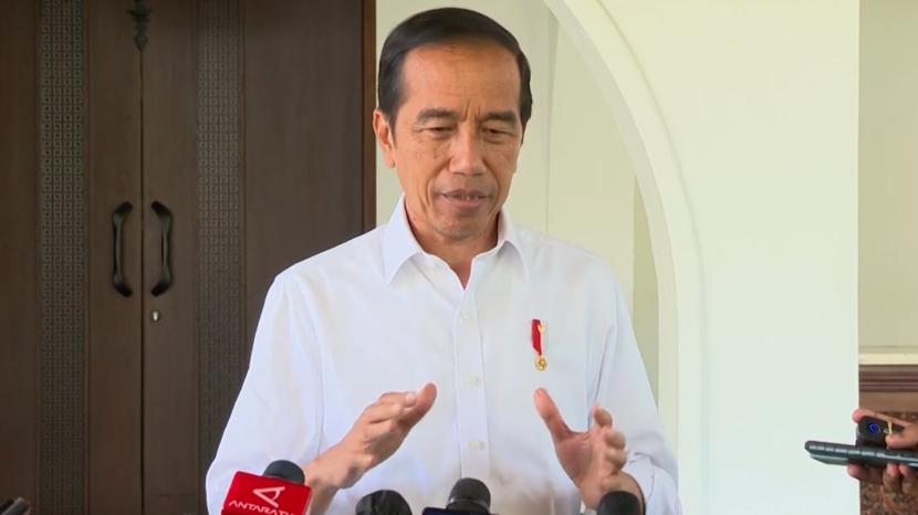 Jokowi Izinkan Menteri Hingga Wali Kota Peserta Pilpres Tak Mundur