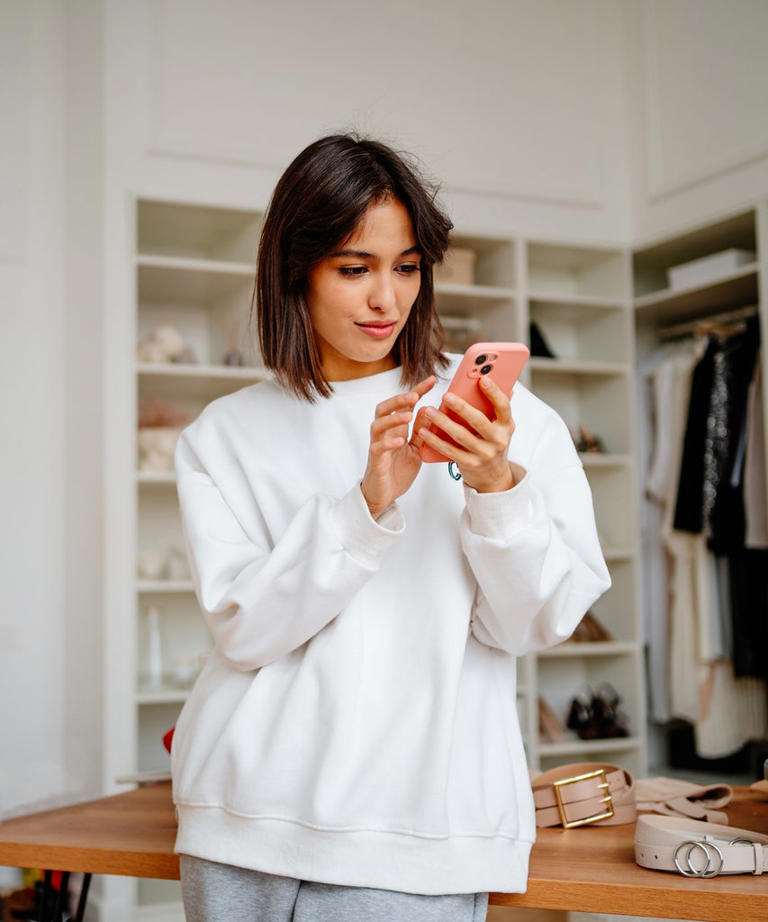 3 Fashion AI Tools Solving Your Personal Style Woes