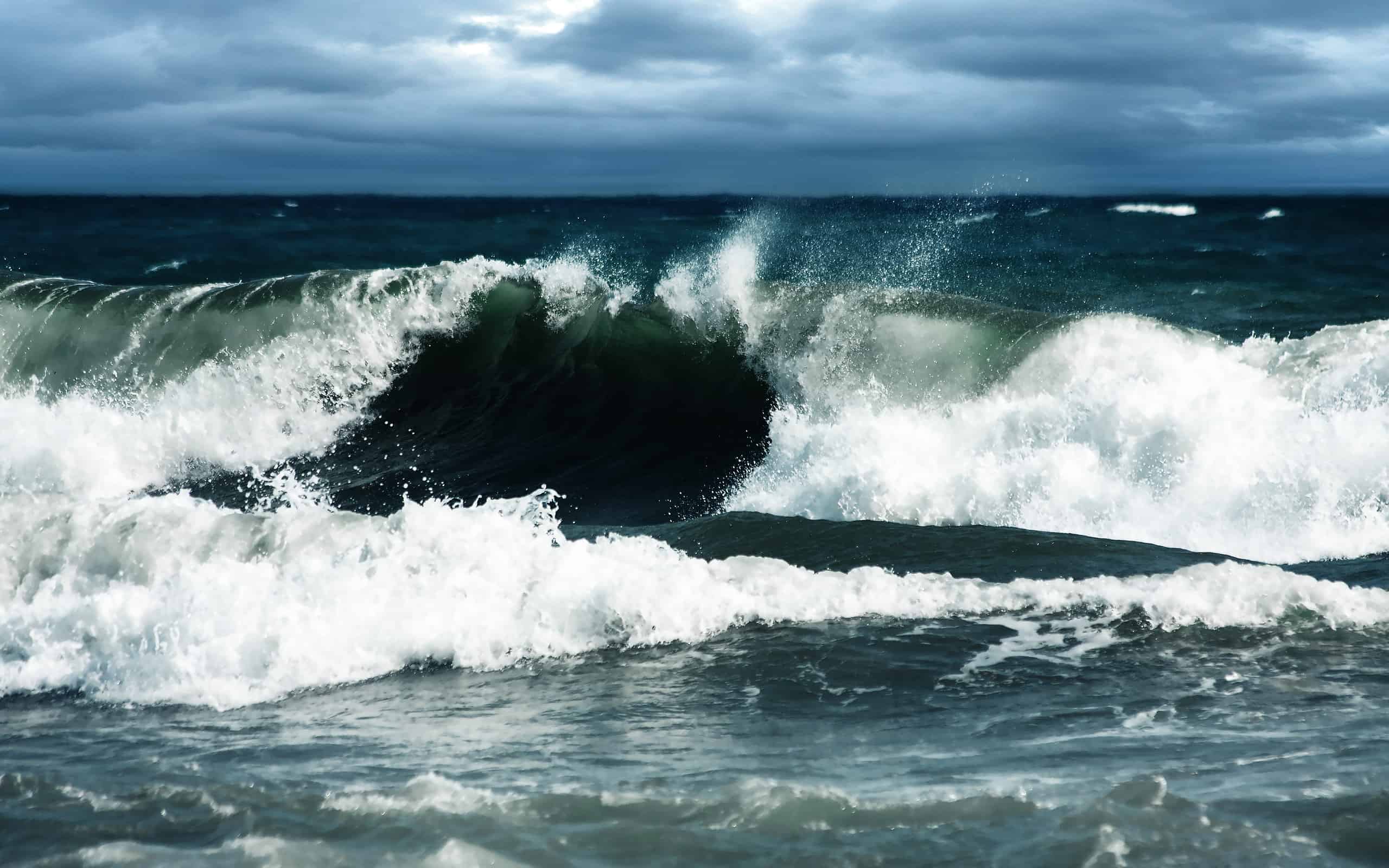 Hurricanes are known for their huge waves. <a>©Oskari Porkka/iStock via Getty Images</a>