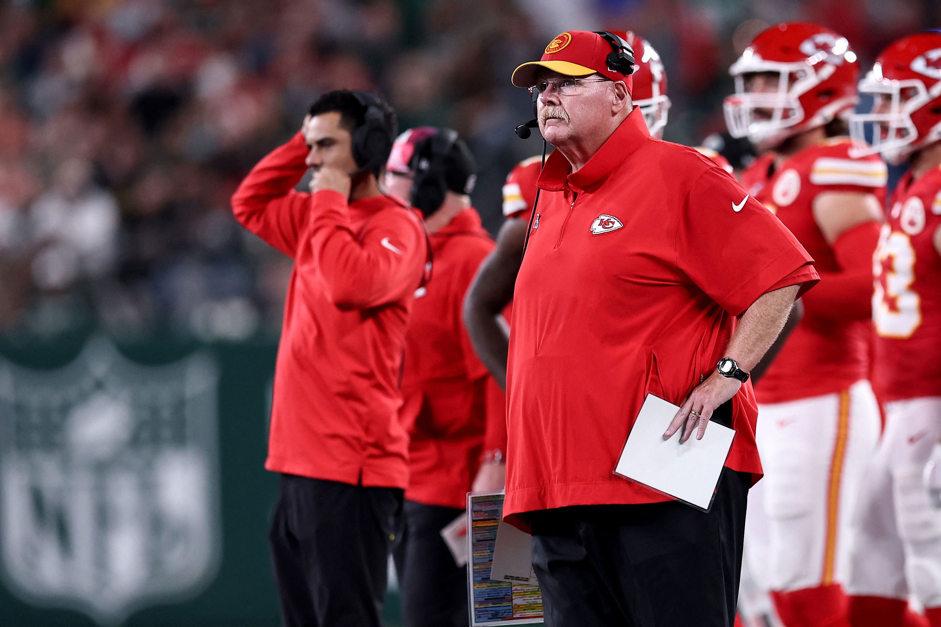 Who are the highest and lowest paid NFL coaches?
