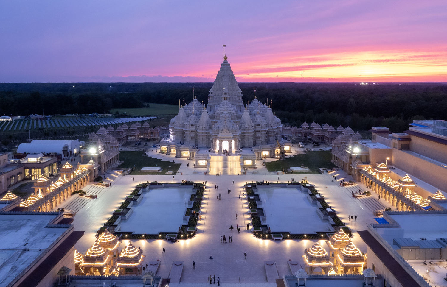 hindu temple in new jersey        
        <figure class=