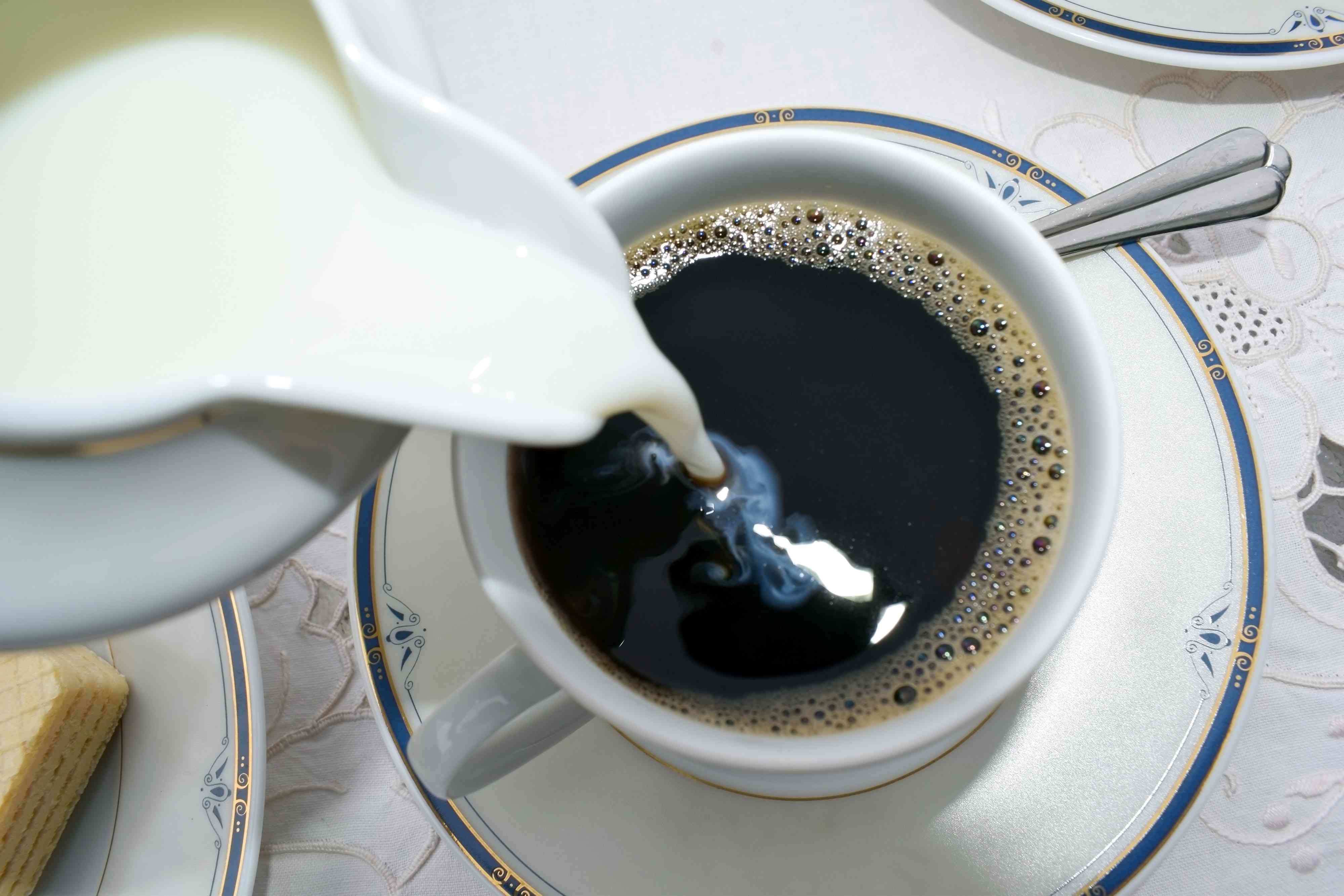 Can You Freeze Coffee Creamer? Try These Two Easy Ways