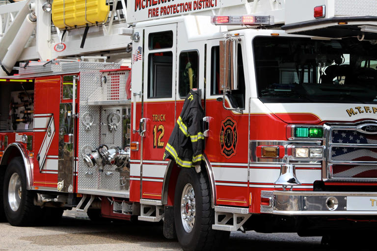 Fire departments in Lake, McHenry counties flooded with 911 calls from ...