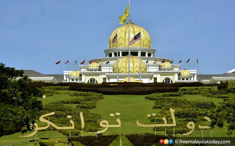 cops say not notified on gathering outside istana negara tomorrow