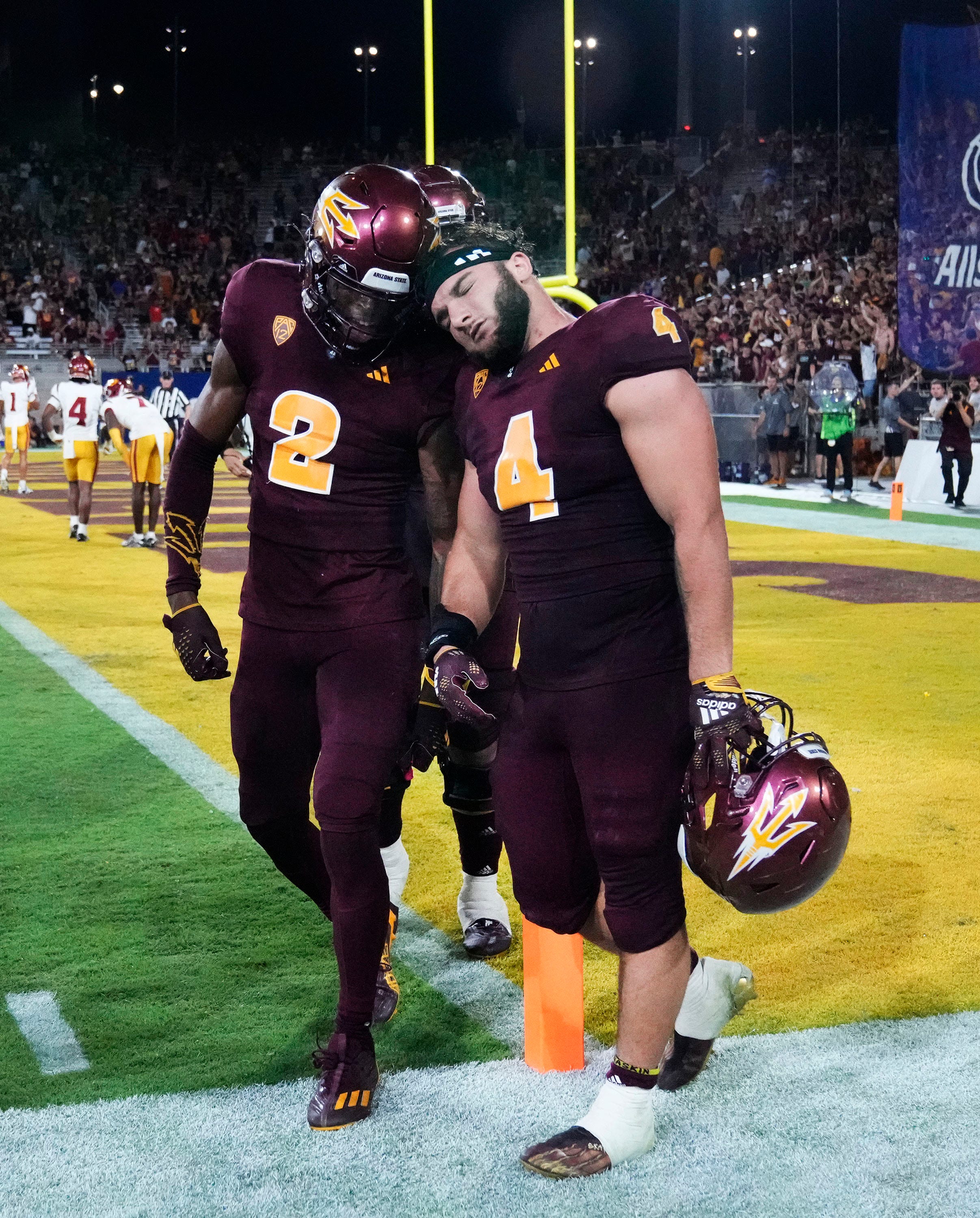 Watch the drone show from ASUUSC football game