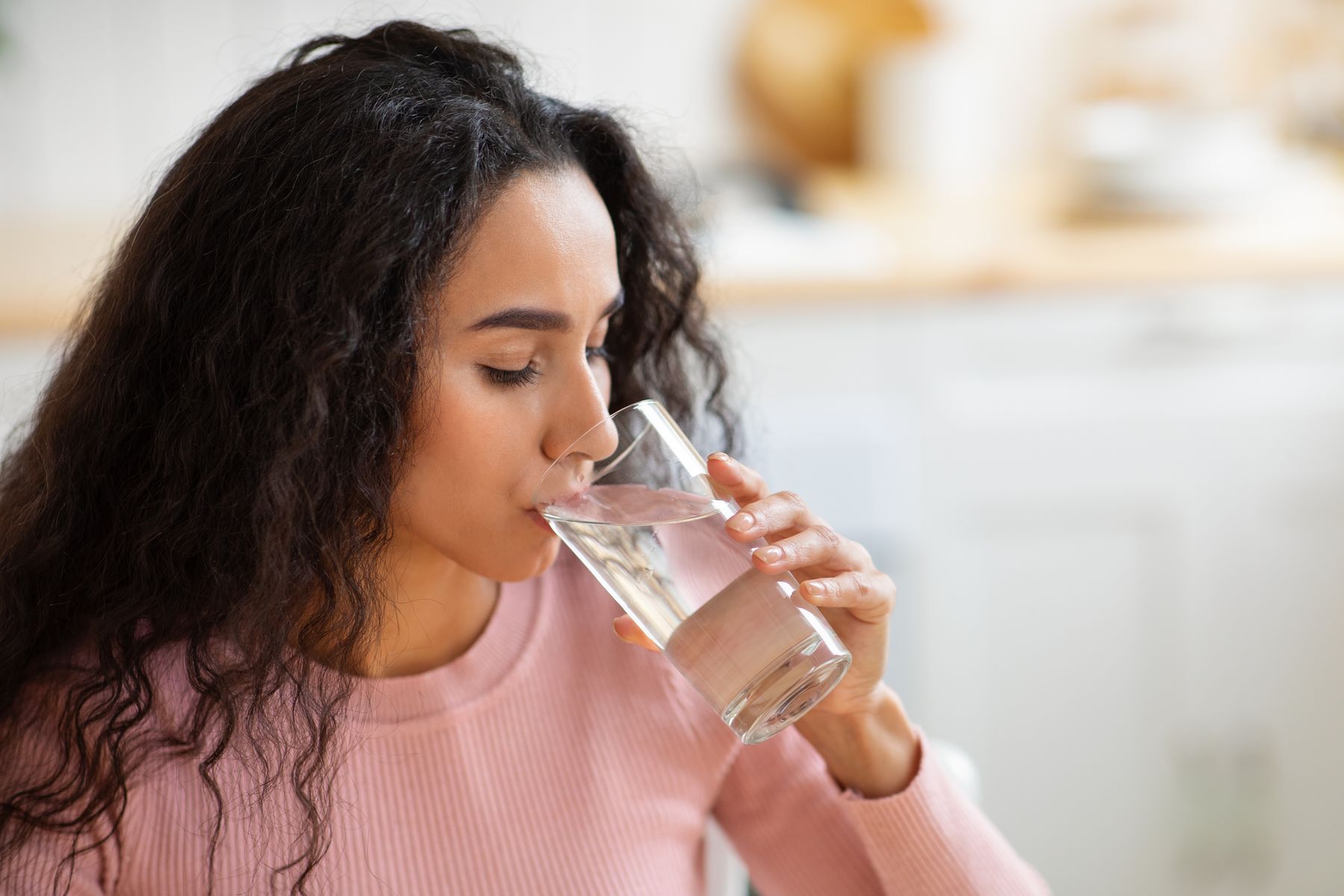 <p>Proper hydration is critical for maintaining healthy liver function. According to the <a href="https://www.mayoclinichealthsystem.org/hometown-health/speaking-of-health/water-essential-to-your-body" title="https://www.mayoclinichealthsystem.org/hometown-health/speaking-of-health/water-essential-to-your-body">Mayo Clinic</a>, water lessens the burden on both your kidneys and liver, by helping to flush our waste and toxins. Every day your body loses eight to 12 cups of water, although <a href="https://www.realsimple.com/health/how-much-water-to-drink-day">how much water you need to drink</a> differs from person to person based on a variety of factors including activity level, climate, age, diet and medications. </p>