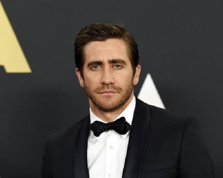 7 film yang dibintangi jake gyllenhaal, ada road house hingga brokeback mountain