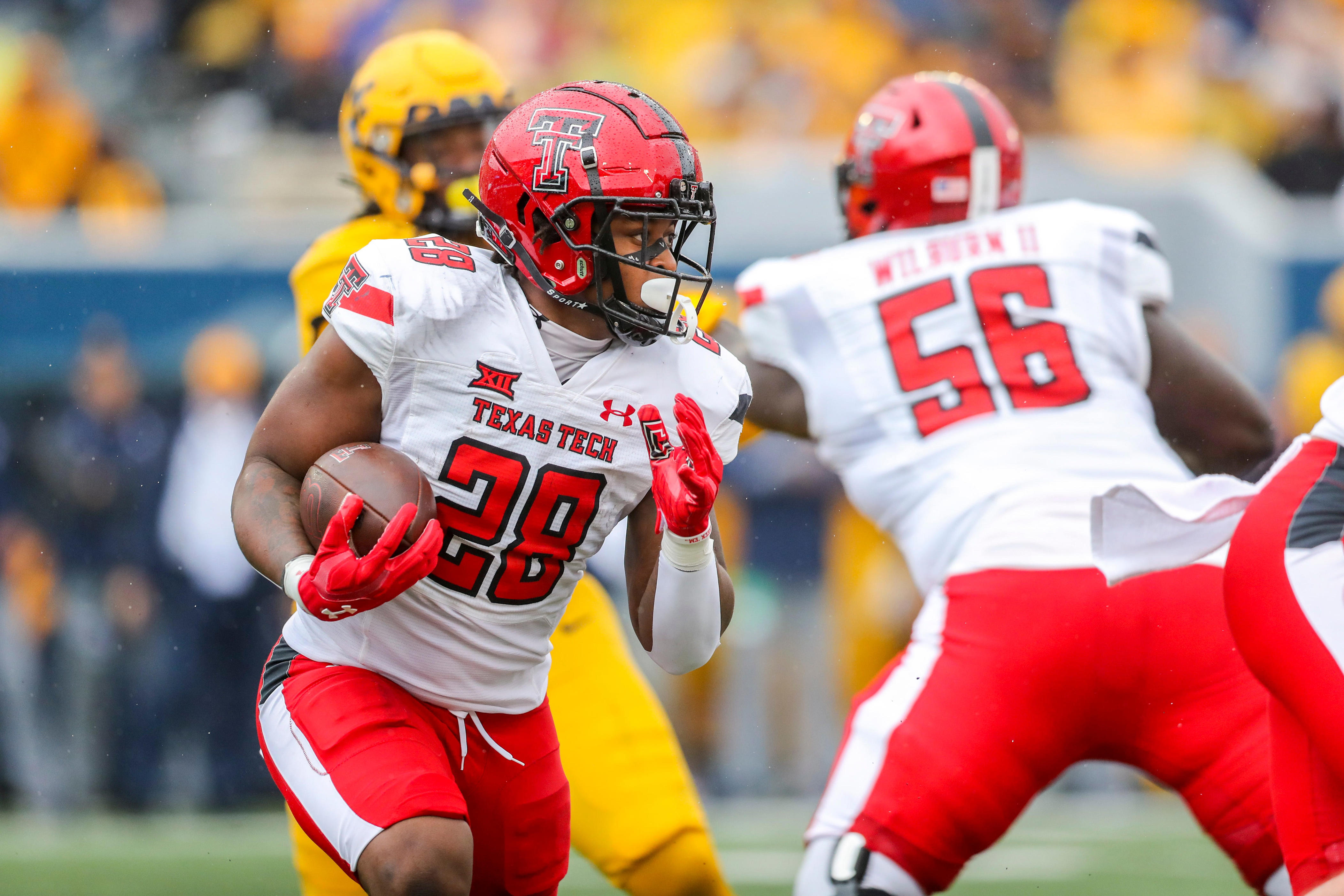 Texas Tech football's Tahj Brooks makes cut to 10 up for Doak Walker Award