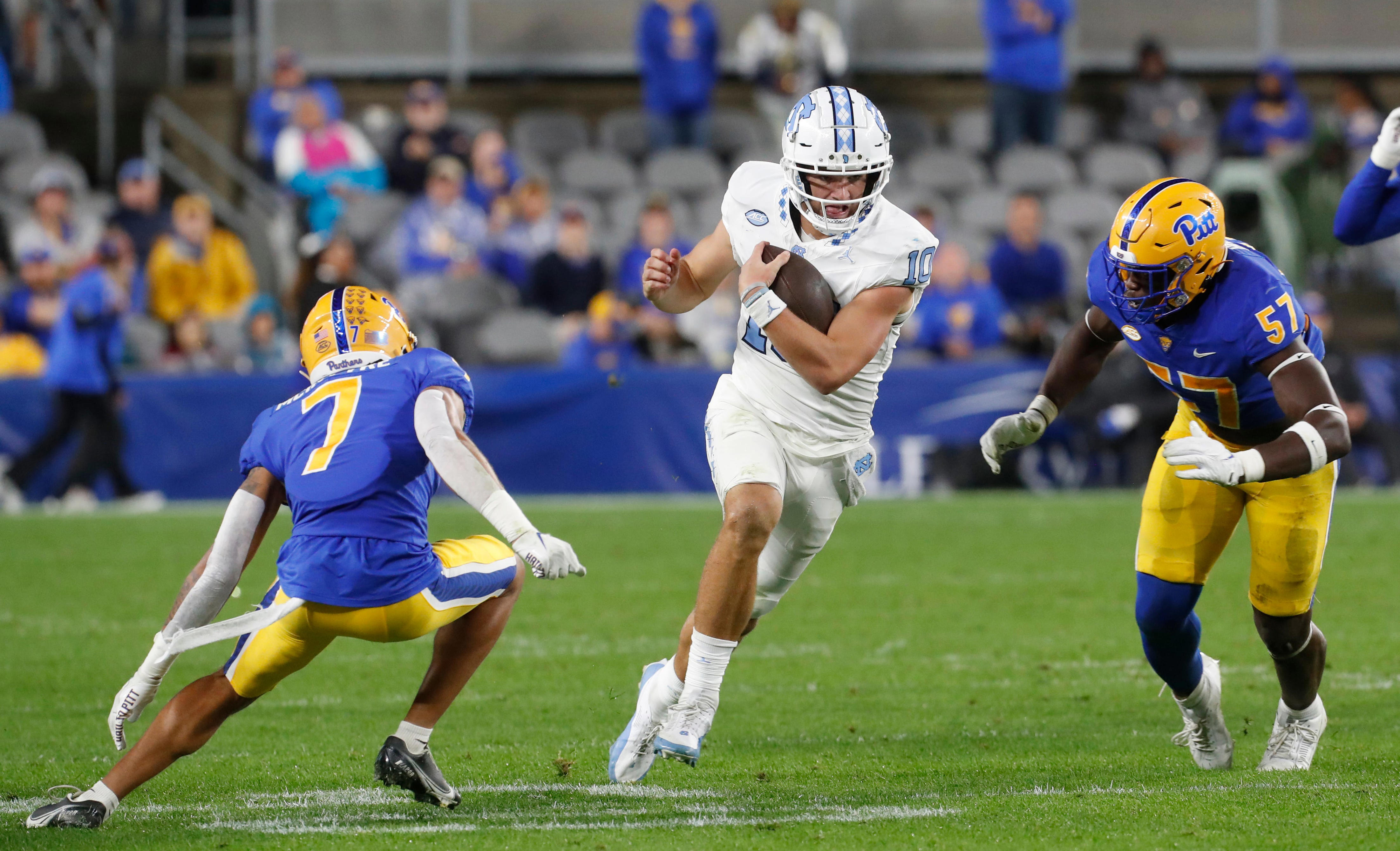 What channel is UNC football vs Syracuse? Time, TV schedule for Tar Heels