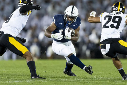 Whited Out: No. 7 Penn State Shuts Out No. 24 Iowa 31-0 - Black