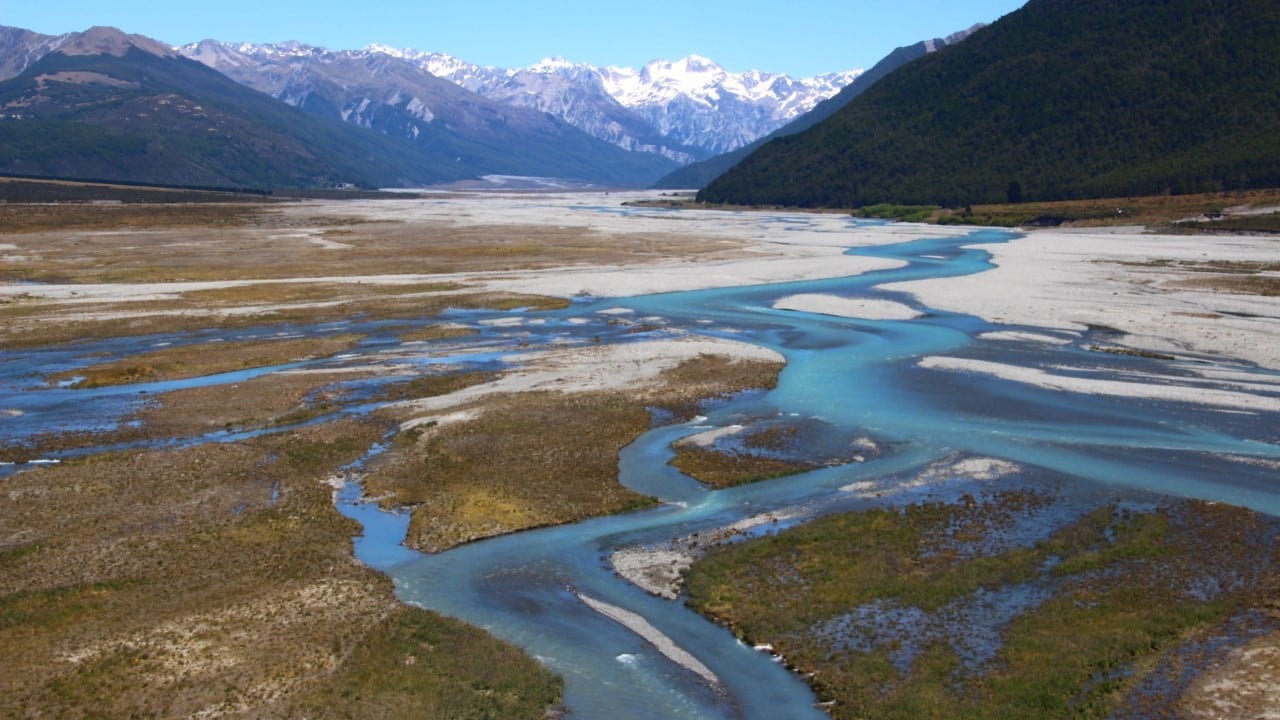 <p>The Anduin is a prominent Middle-earth river flowing through many regions over a winding course. Dart River in New Zealand shares the same pristine beauty and flow, equipping visitors with a newfound sense of adventure.</p>
