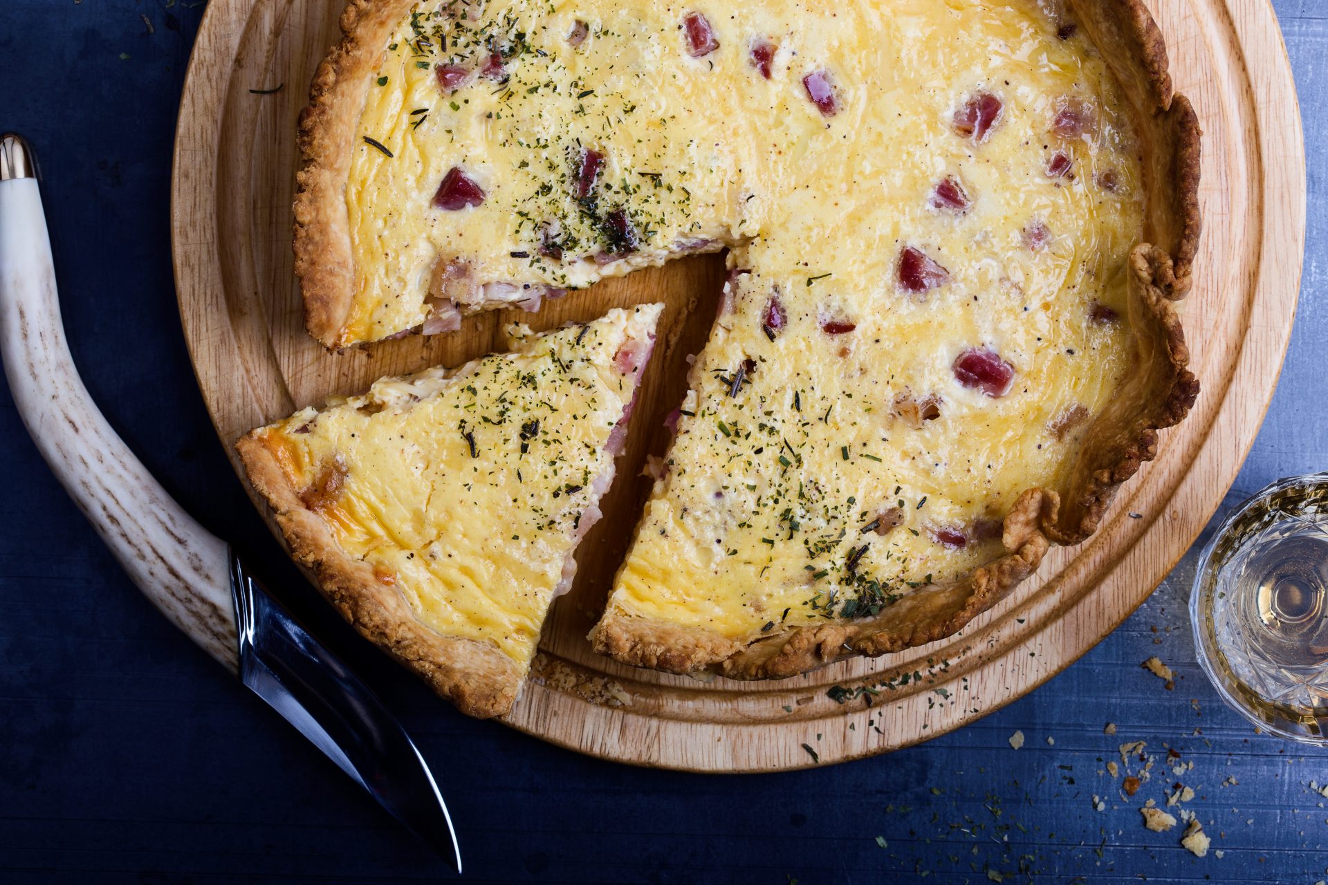 20 recipes for delicious quiches and savory pies