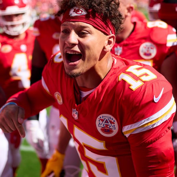 Patrick Mahomes reaches 25,000 career passing yards in win