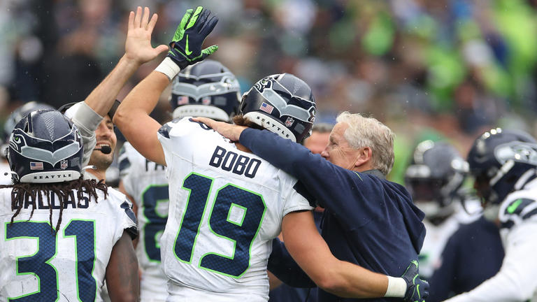 ‘In this house we worship Bobo’ - Seahawks fans react to 37-27 win