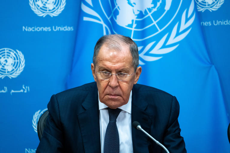 El ministro de Relaciones Exteriores de Rusia, Sergey Lavrov, celebra una conferencia de prensa durante la Asamblea General de las Naciones Unidas (AGNU) el 23 de septiembre de 2023 en la ciudad de Nueva York.