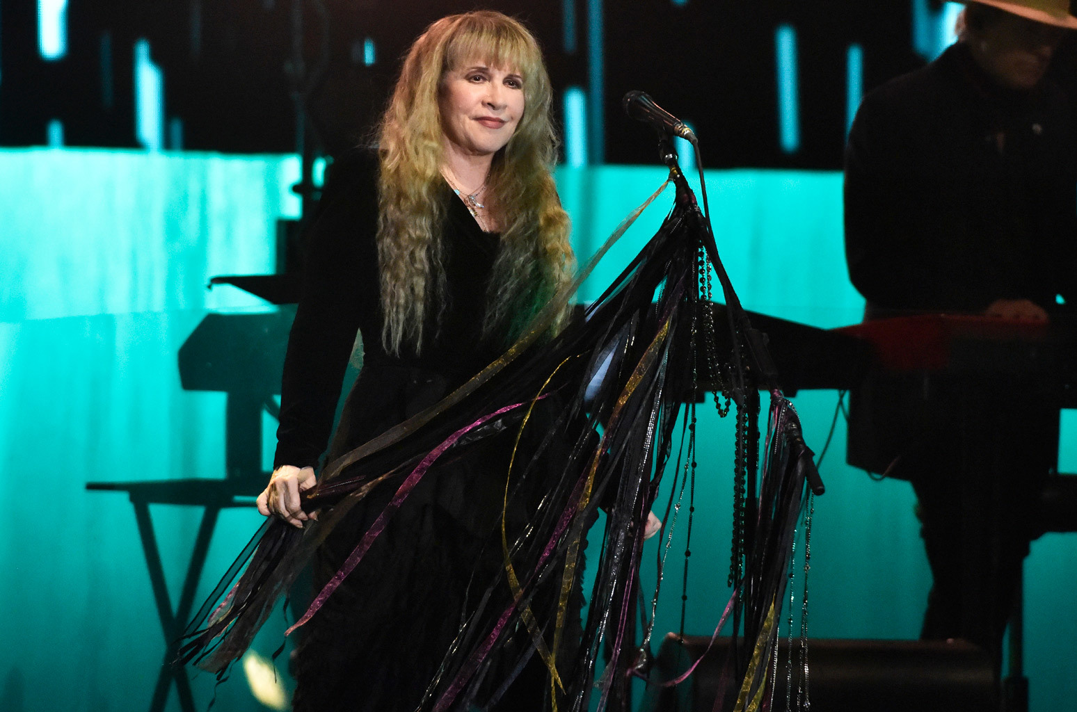 Stevie Nicks Announces 2024 North American Headlining Tour See the Dates