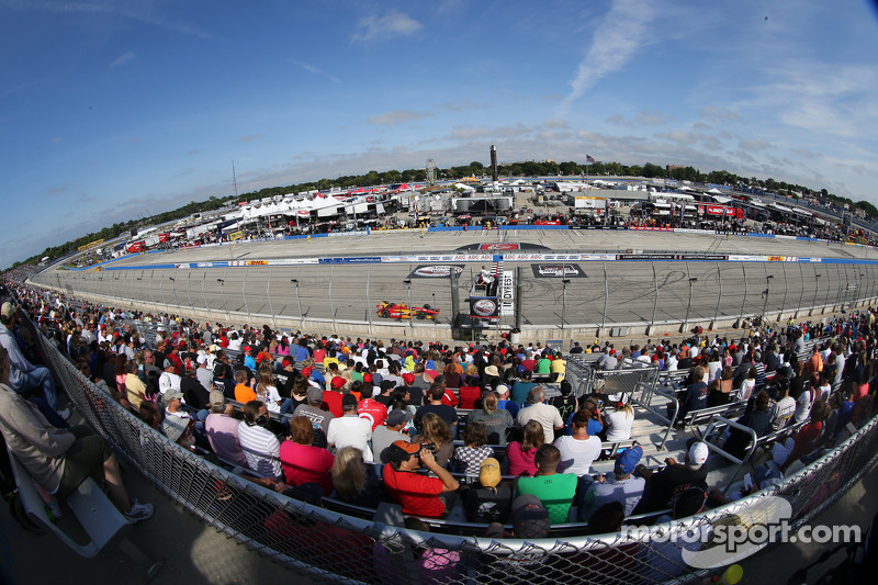 IndyCar reveals 2024 schedule, the Milwaukee Mile returns