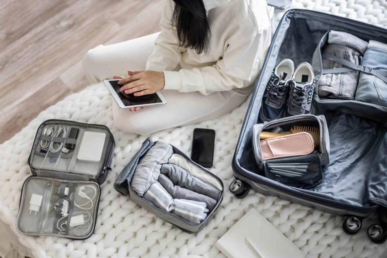 17 Best Travel Gadgets for Long Flights