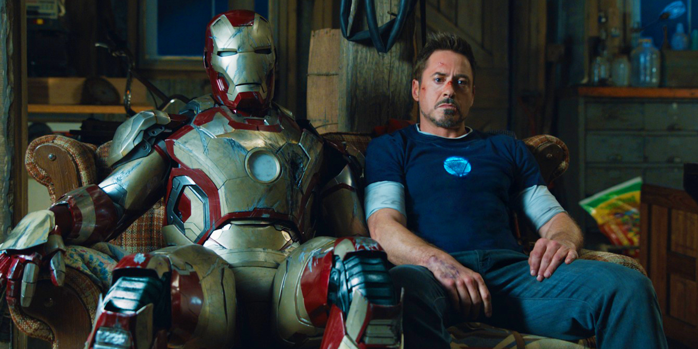 Тони 3. Robert Downey Jr Iron man. Железный человек 2008 Роуди и Старк. Tony Stark.