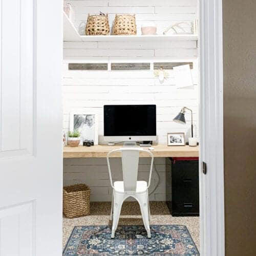 23 Simple Closet Office Design Ideas